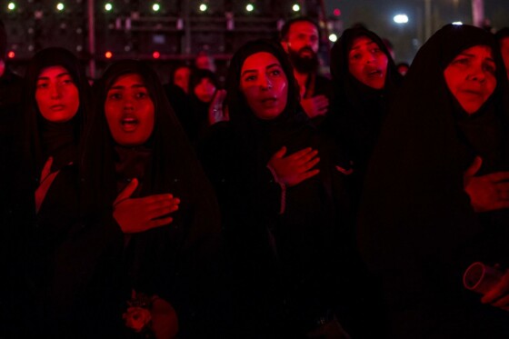 اجتماع اربعینی ها در میدان آزادی