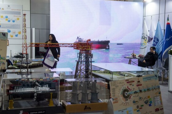 نمایشگاه «روایت خدمت؛وعده وفا»