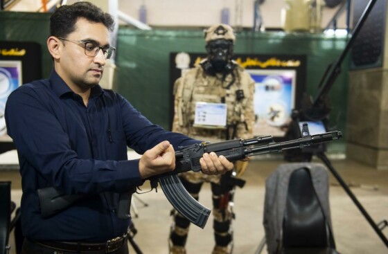 نمایشگاه دستاوردهای صنایع دفاعی