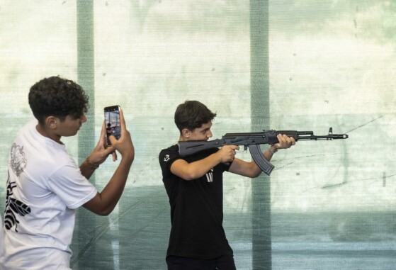 نمایشگاه دستاوردهای صنایع دفاعی