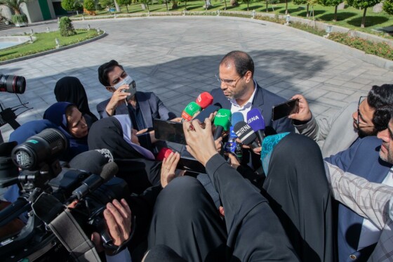 حاشیه جلسه هیات دولت - ۲۹ شهریور