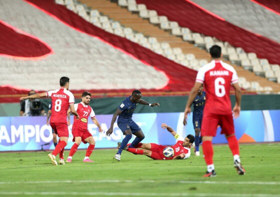 دیدار تیم های پرسپولیس و النصر عربستان