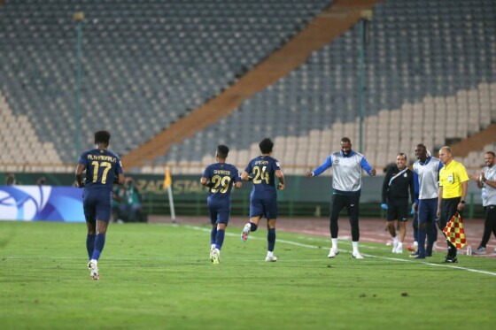 دیدار تیم های پرسپولیس و النصر عربستان