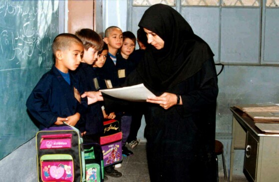 بازگشایی مدارس در دهه ۷۰