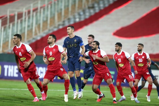دیدار تیم های پرسپولیس و النصر عربستان