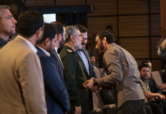 رونمایی از مستند «پرچمدار»