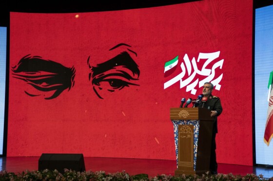 رونمایی از مستند «پرچمدار»