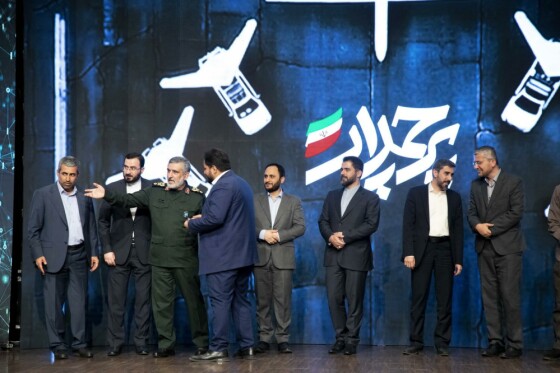 رونمایی از مستند «پرچمدار»