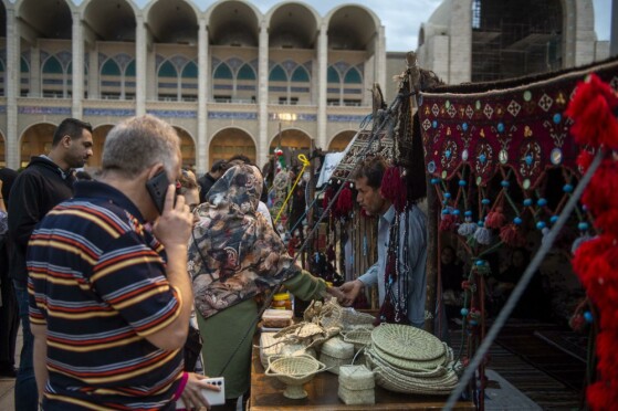 نمایشگاه «روستا آباد»