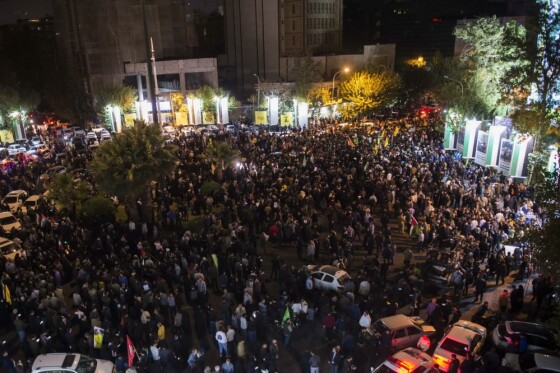 تجمع شبانه مردم تهران در محکومیت جنایت جنگی رژیم صهیونیستی