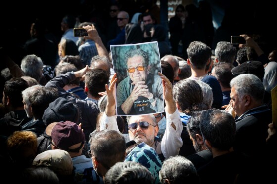 تشییع پیکر «داریوش مهرجویی» و «وحیده محمدی فر»