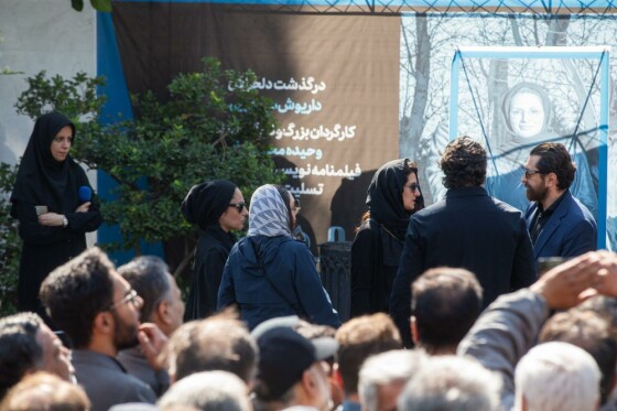 تشییع پیکر «داریوش مهرجویی» و «وحیده محمدی فر»