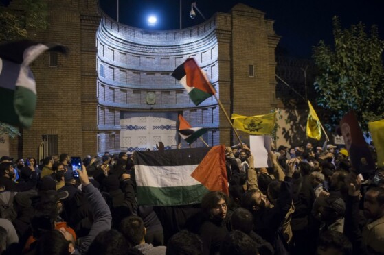 تجمع شبانه مردم تهران در محکومیت جنایت جنگی رژیم صهیونیستی