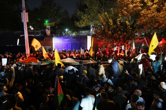 تجمع شبانه مردم تهران در محکومیت جنایت جنگی رژیم صهیونیستی