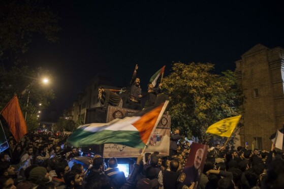 تجمع شبانه مردم تهران در محکومیت جنایت جنگی رژیم صهیونیستی
