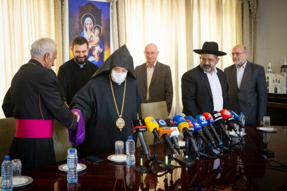 نشست خبری رهبران اقلیتهای دینی در محکومیت جنایات رژیم صهیونیستی