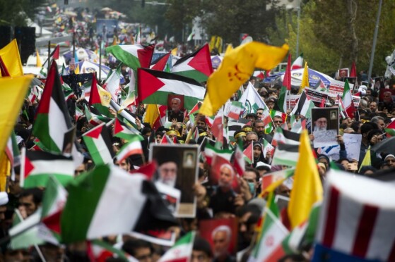 راهپیمایی ۱۳ آبان در تهران -۲