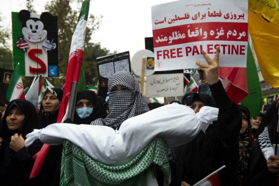 راهپیمایی ۱۳ آبان در تهران -۲