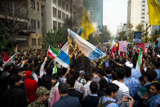 راهپیمایی ۱۳ آبان در تهران -۲