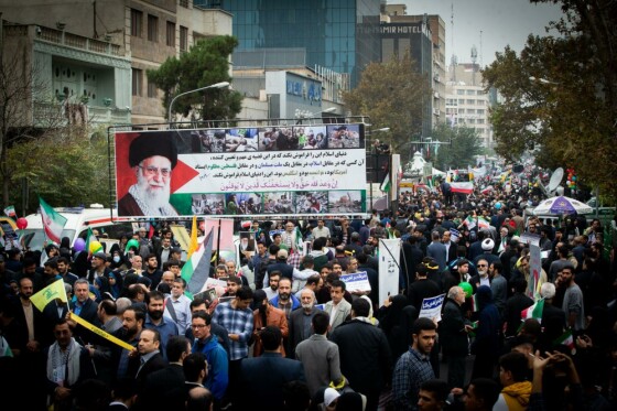 راهپیمایی ۱۳ آبان در تهران -۱