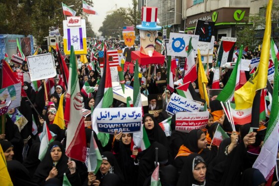 راهپیمایی ۱۳ آبان در تهران -۲