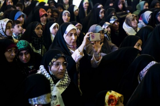 دور همی دختران و بانوان تهرانی به مناسبت ولادت حضرت زینب