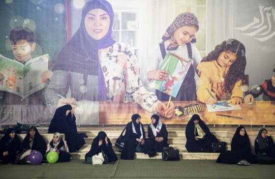 دور همی دختران و بانوان تهرانی به مناسبت ولادت حضرت زینب