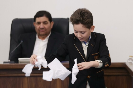 دیدار معاون اول رئیس جمهور با والدین فرزندان اوتیسمی