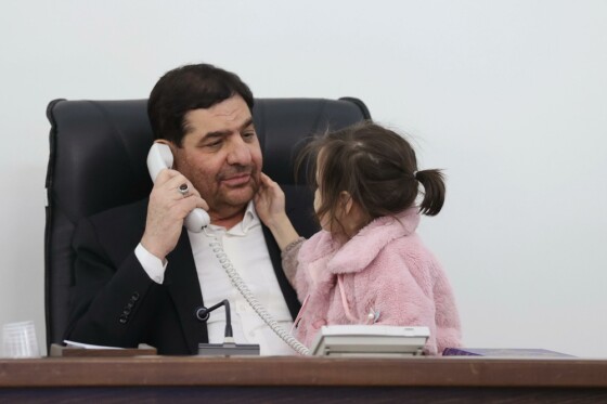 دیدار معاون اول رئیس جمهور با والدین فرزندان اوتیسمی