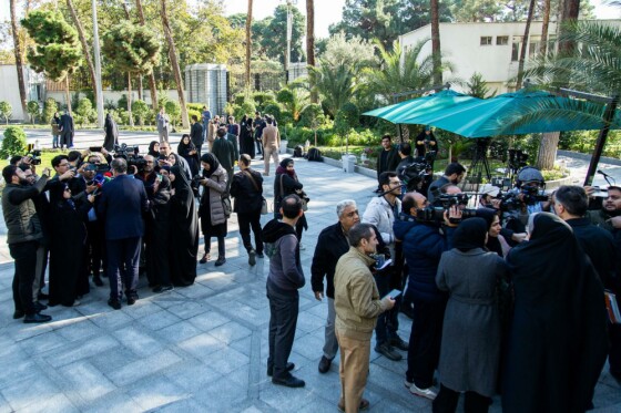 در حاشیه جلسه هیات دولت