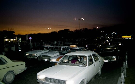 عکس های دیده نشده میدان تجریش در دهه هفتاد