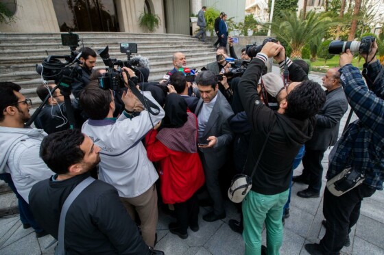 در  حاشیه جلسه هیأت دولت