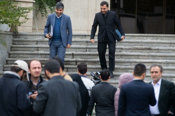 در  حاشیه جلسه هیأت دولت