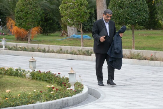 در  حاشیه جلسه هیأت دولت