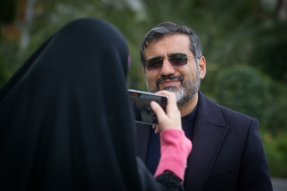 در  حاشیه جلسه هیأت دولت