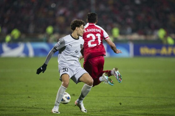 دیدار تیم های پرسپولیس و الدحیل