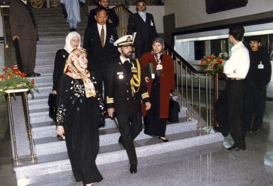 تصاویر کمتر دیده شده از  هشتمین اجلاس سران کشورهای اسلامی در سال ۷۶