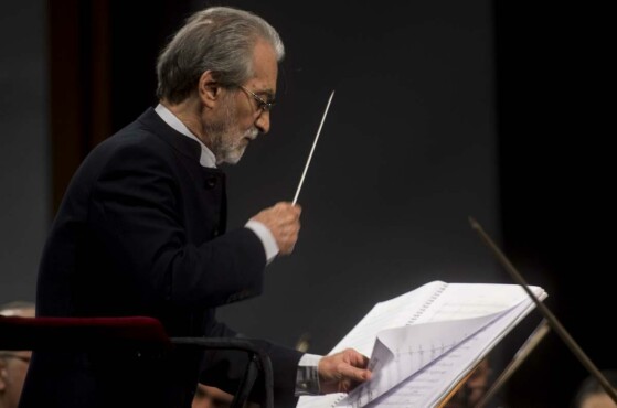 ارکستر موسیقی ملی ایران به رهبری مجید انتظامی