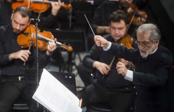 ارکستر موسیقی ملی ایران به رهبری مجید انتظامی