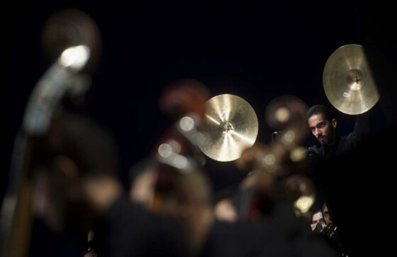 ارکستر موسیقی ملی ایران به رهبری مجید انتظامی
