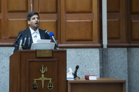 نخستین جلسه دادگاه منافقین