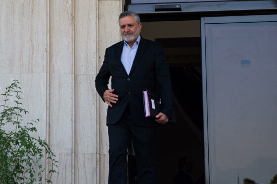 در حاشیه جلسه هیأت دولت