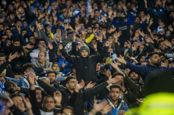 دیدار تیم های پرسپولیس و استقلال تهران