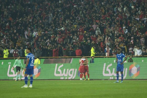 دیدار تیم های پرسپولیس و استقلال تهران