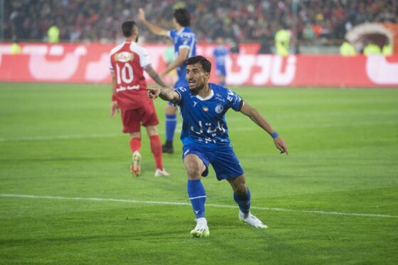 دیدار تیم های پرسپولیس و استقلال تهران