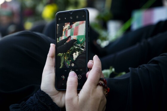 تشییع پیکرهای۱۱۰ شهید گمنام دفاع مقدس در تهران