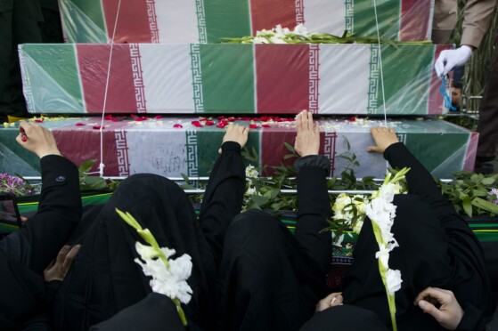 تشییع پیکرهای۱۱۰ شهید گمنام دفاع مقدس در تهران