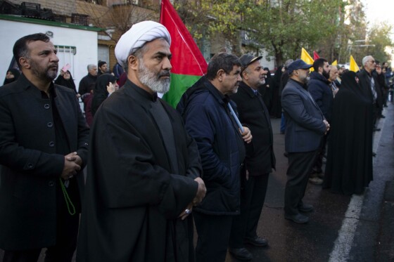 تشییع پیکرهای۱۱۰ شهید گمنام دفاع مقدس در تهران