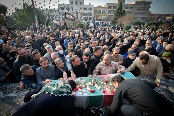 آئین تشییع و تدفین پیکر شهید گمنام در وزارت فرهنگ و ارشاد اسلامی