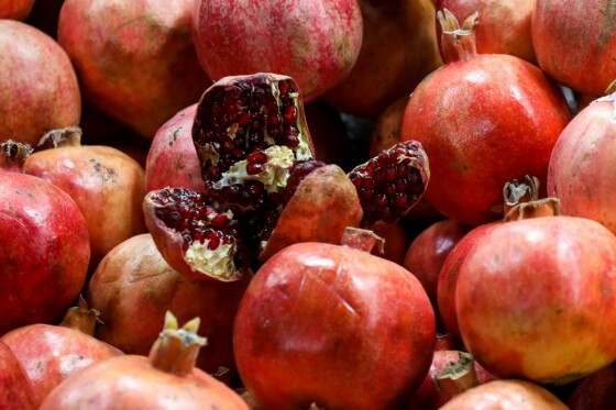 خرید شب یلدا در تهران